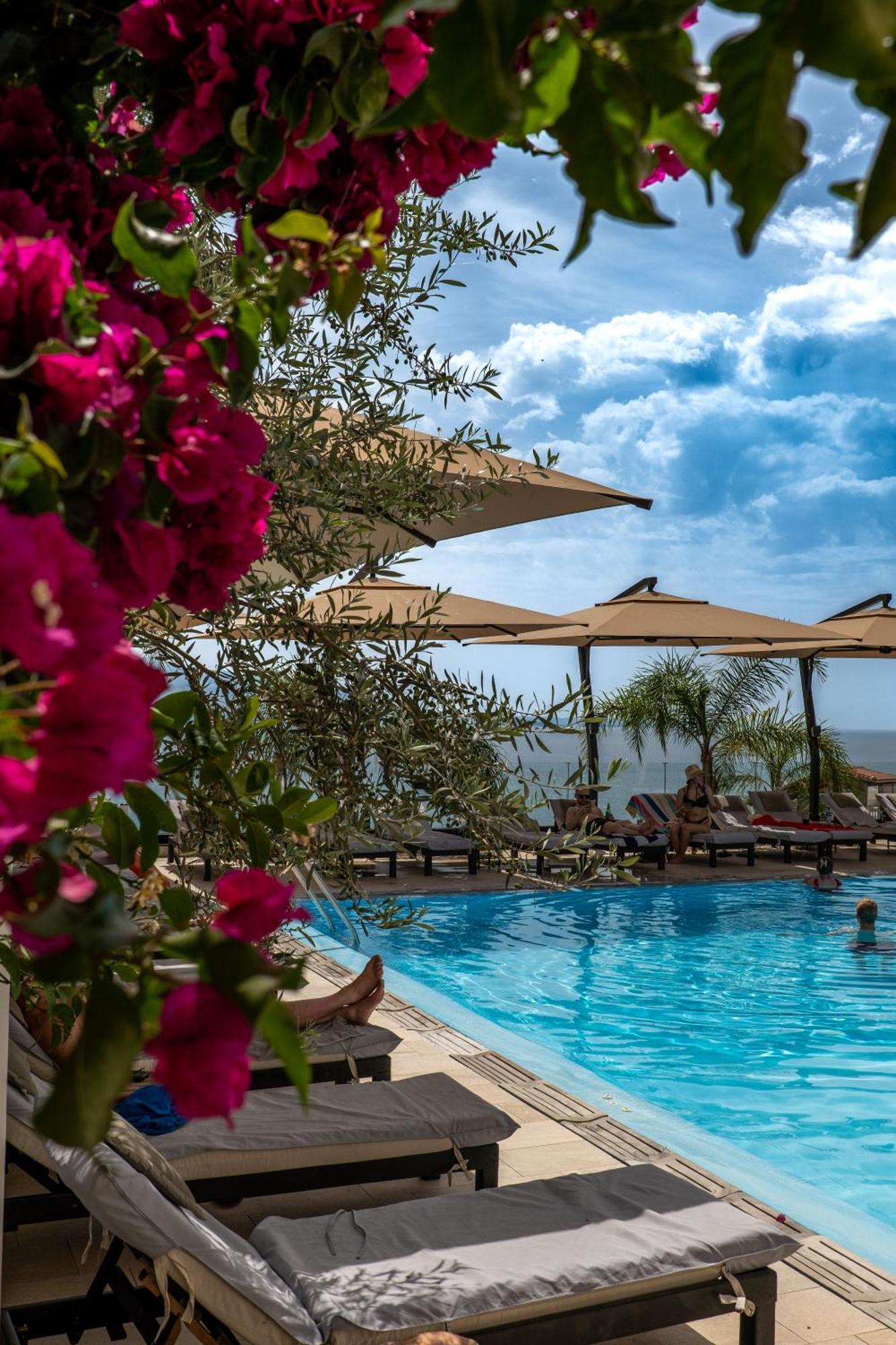 Art Hotel 4*