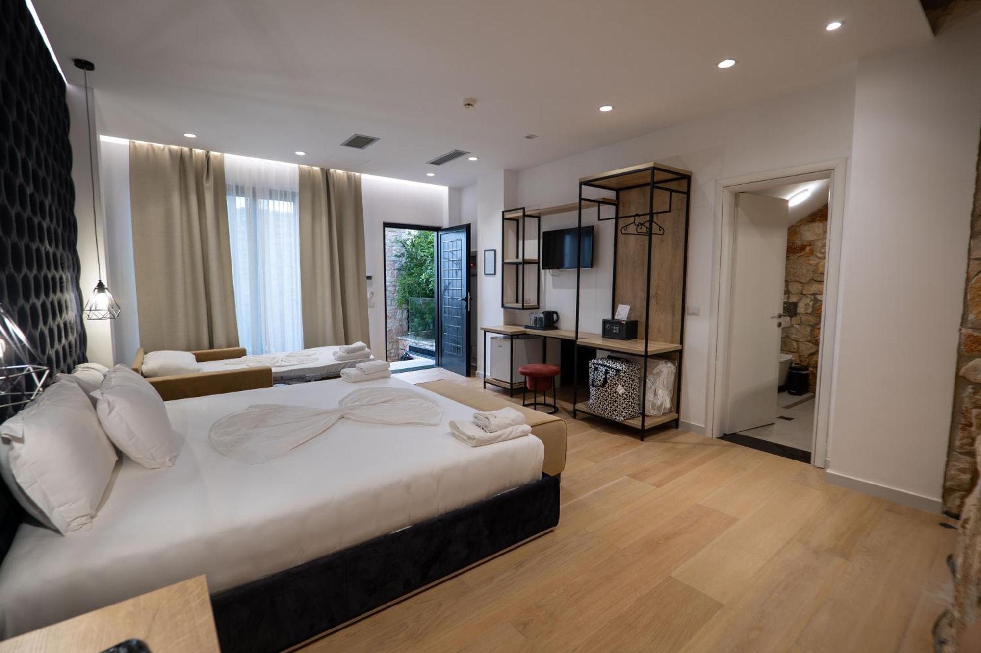 Art Hotel Sarandë