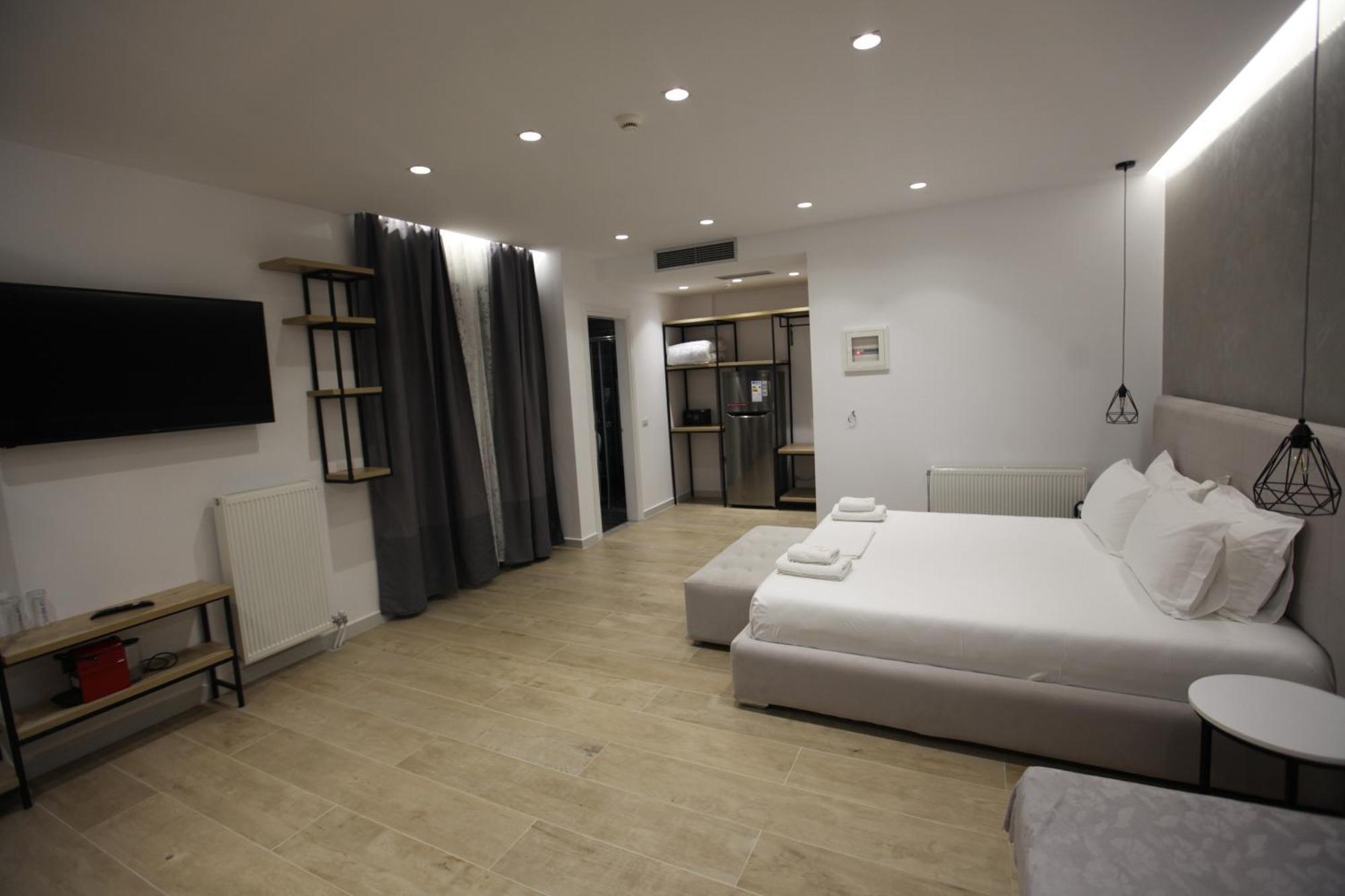 Art Hotell 4*