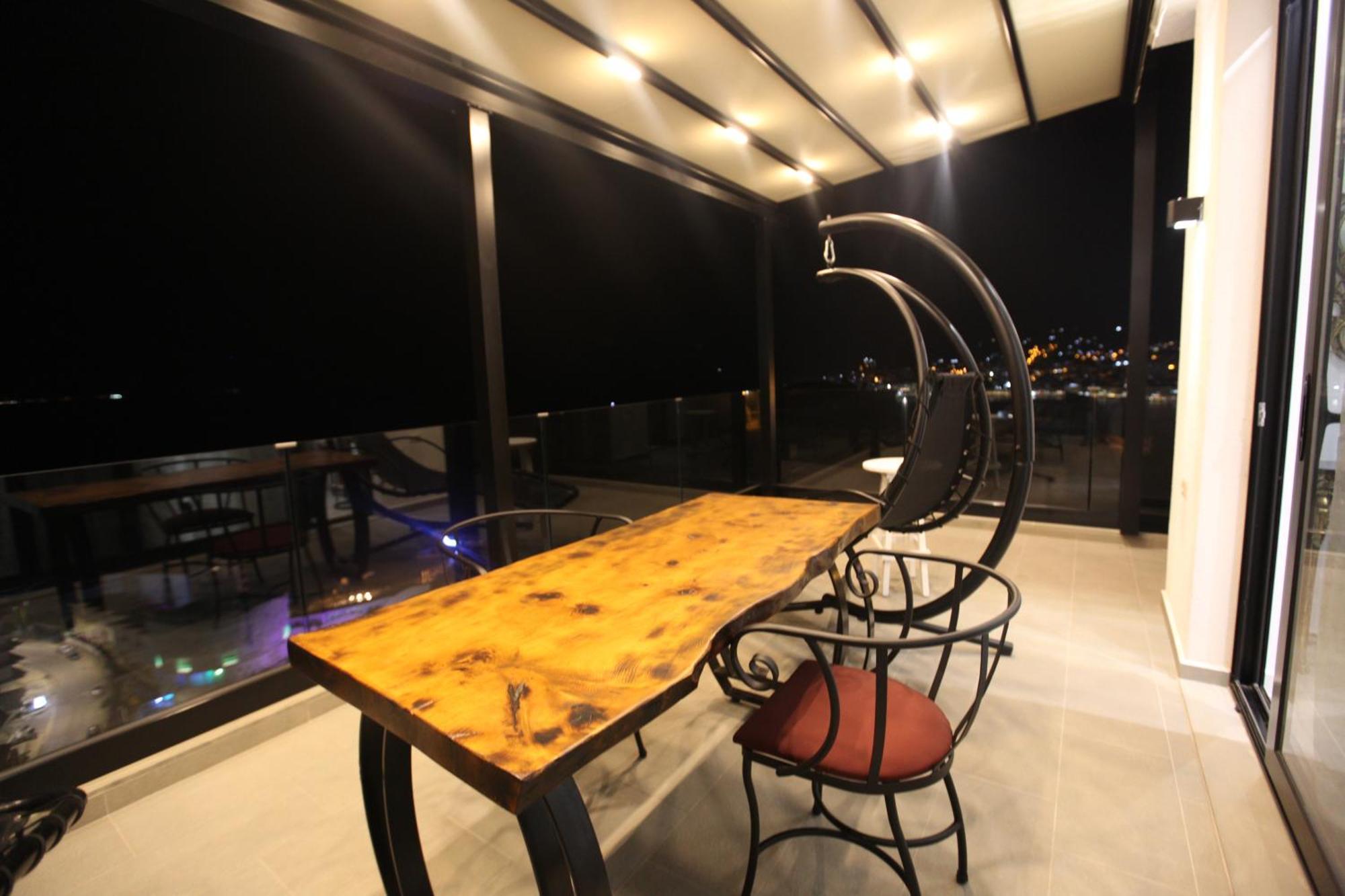 Art Hotel 4*